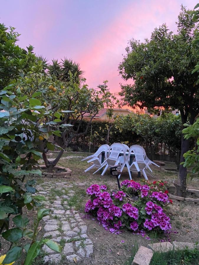 Villa Franca Reggio di Calabria Luaran gambar