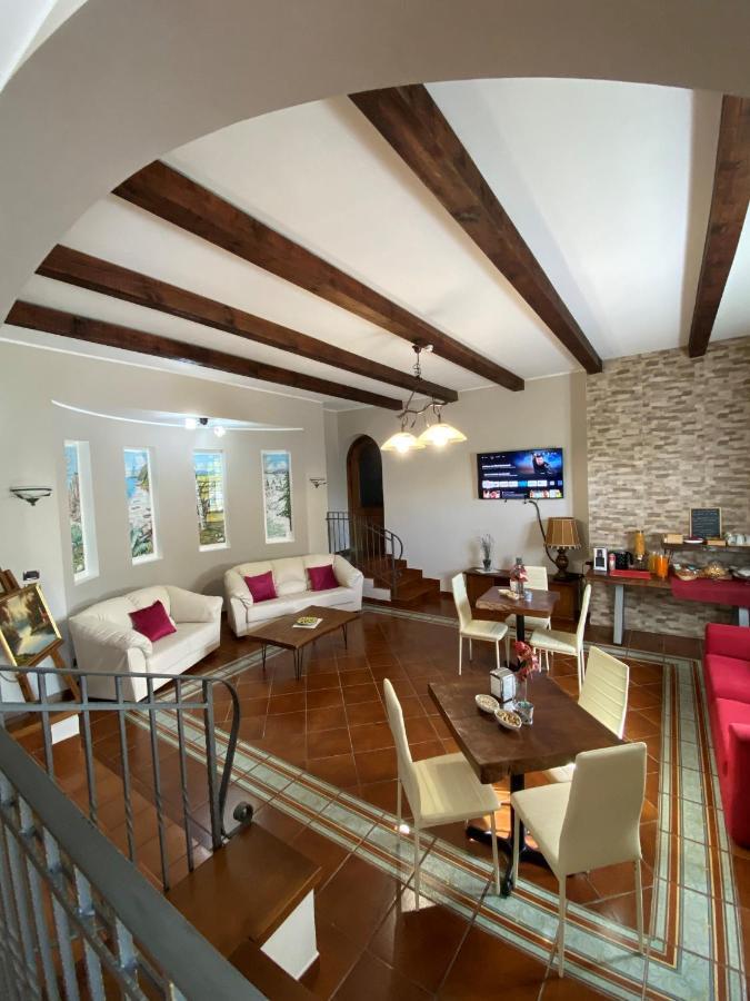 Villa Franca Reggio di Calabria Luaran gambar